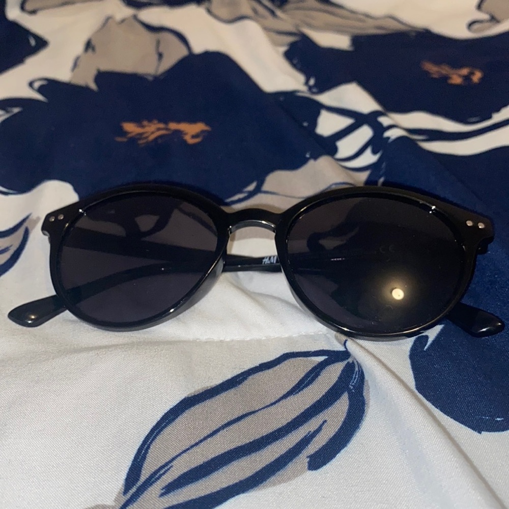 H&M sunglasses